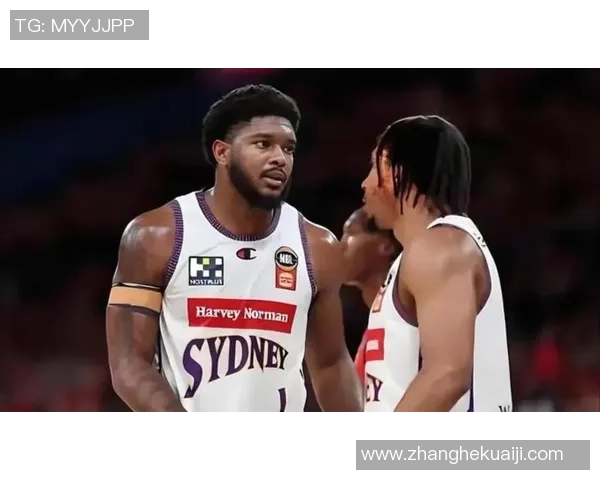 辽宁队与北京队热身赛精彩回顾双方球员表现引发球迷热议